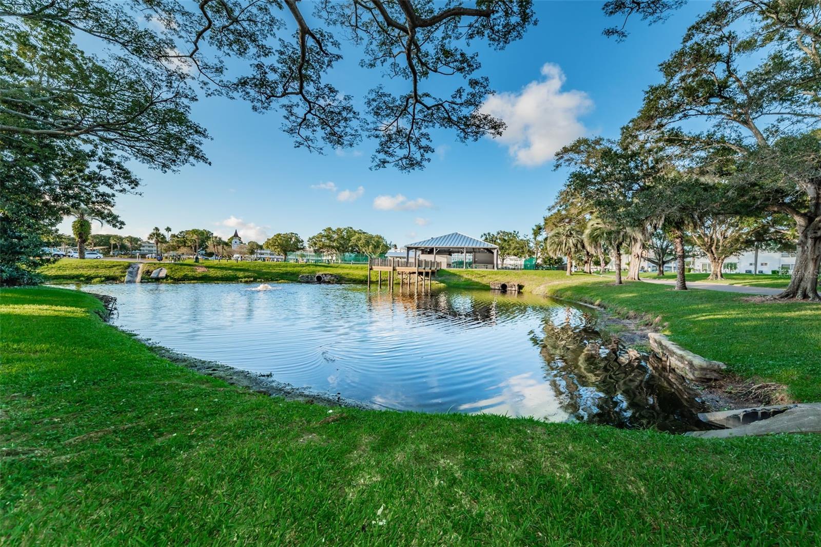ENJOY PEACEFUL GREEN SPACES!