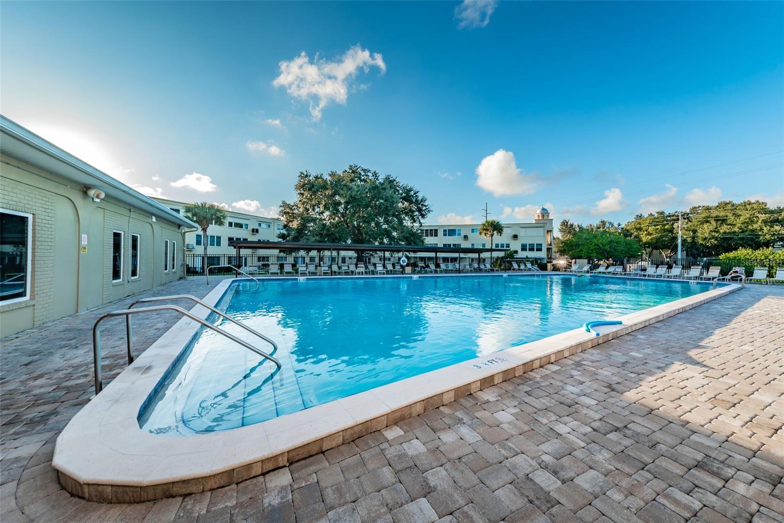 WESTSIDE POOL
