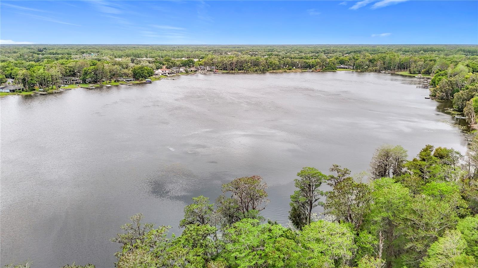 Lake Le Clare