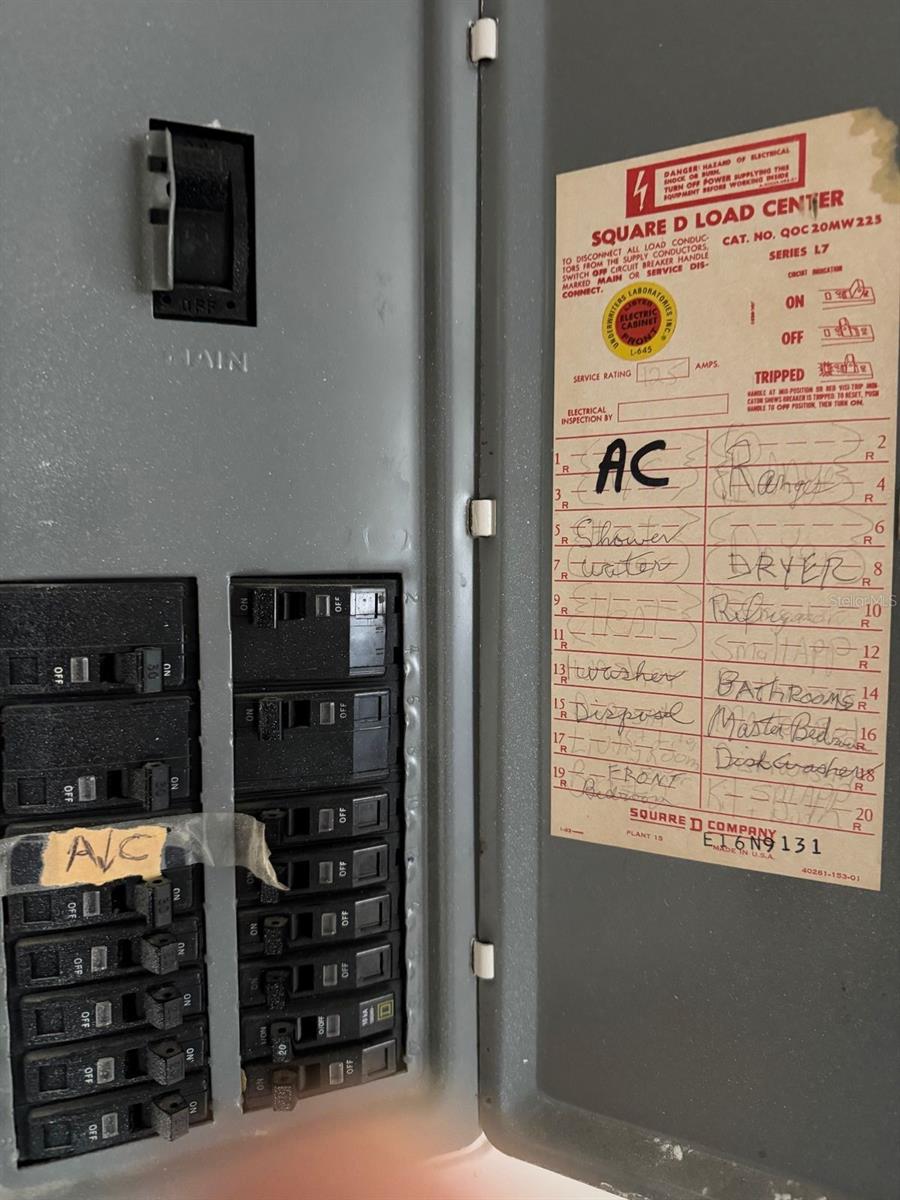 TB8495933