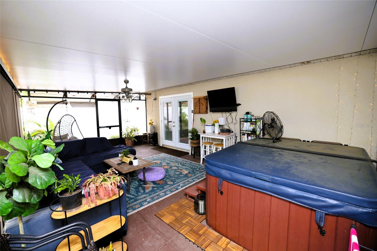 Screened Lanai