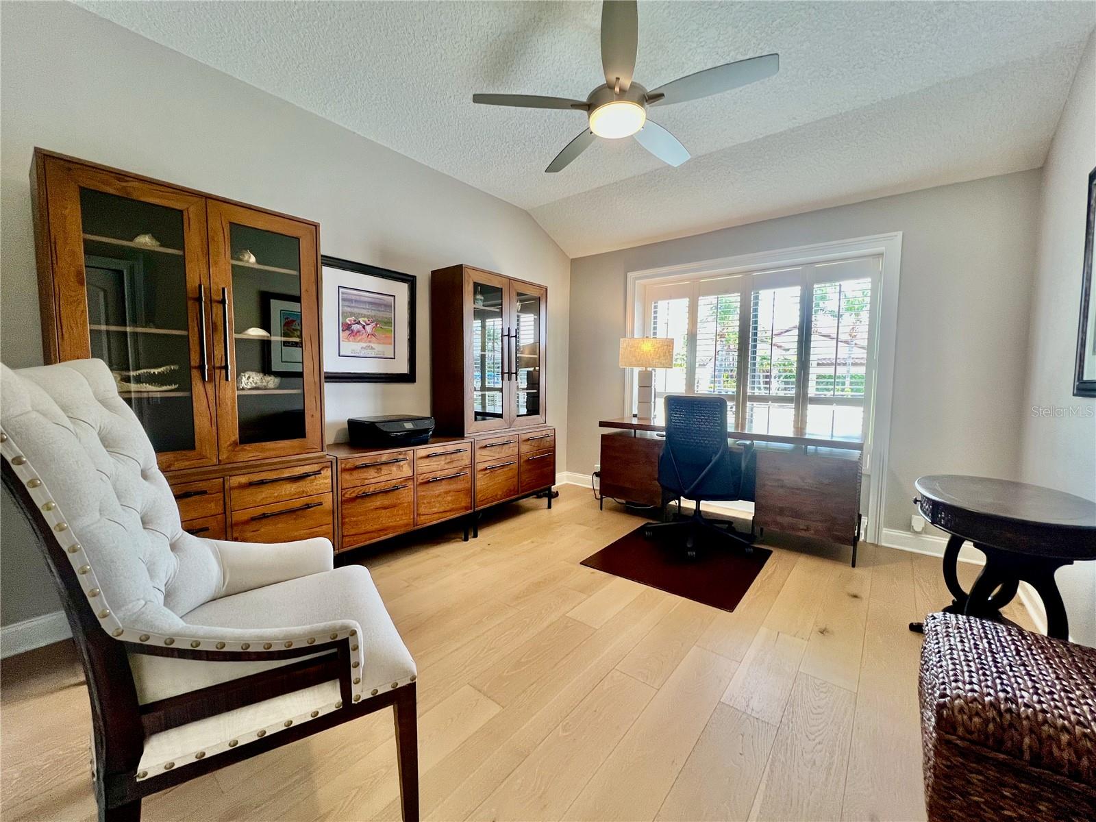 Office/4th bedroom