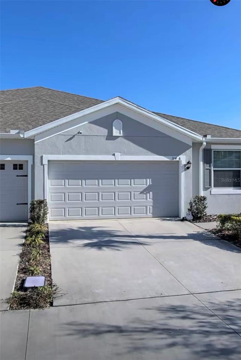 Front of home. More photos to follow.