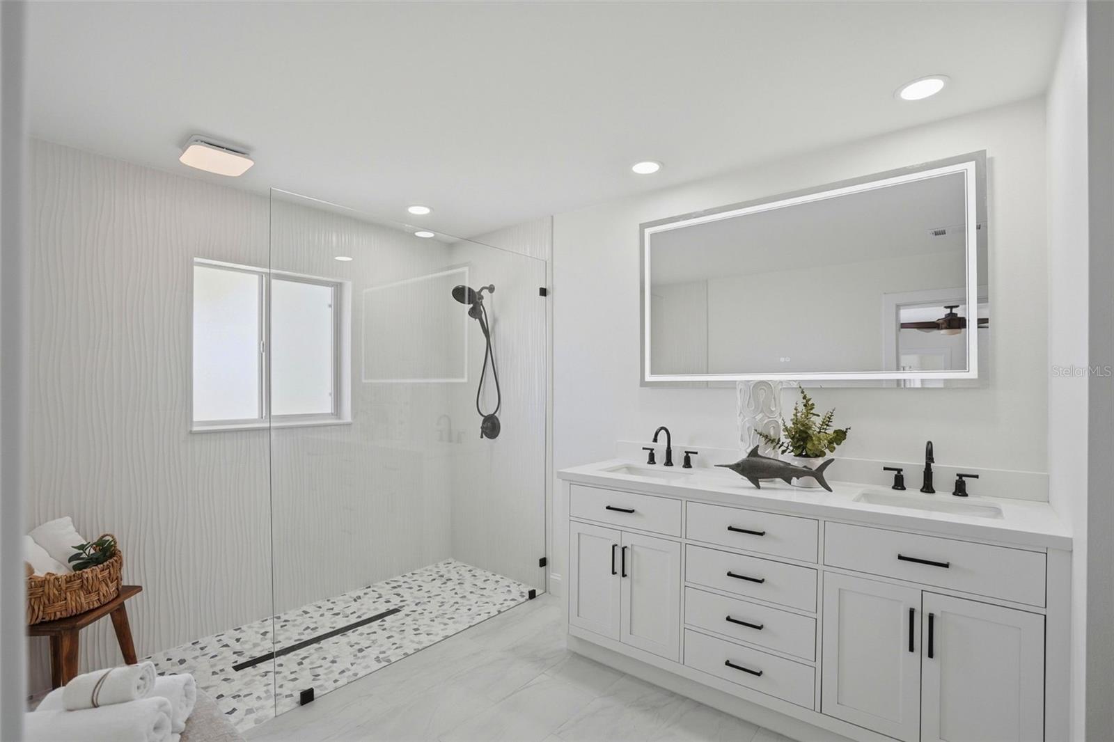 Primary ensuite