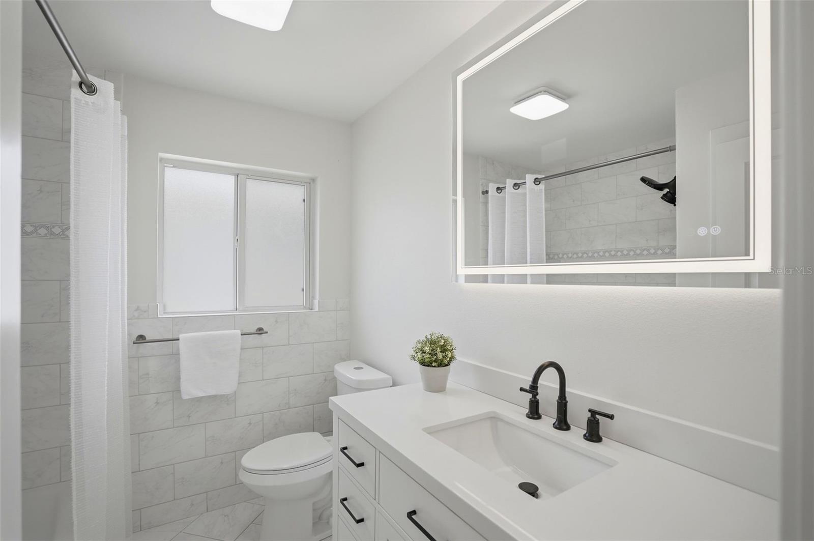 2nd Bathroom