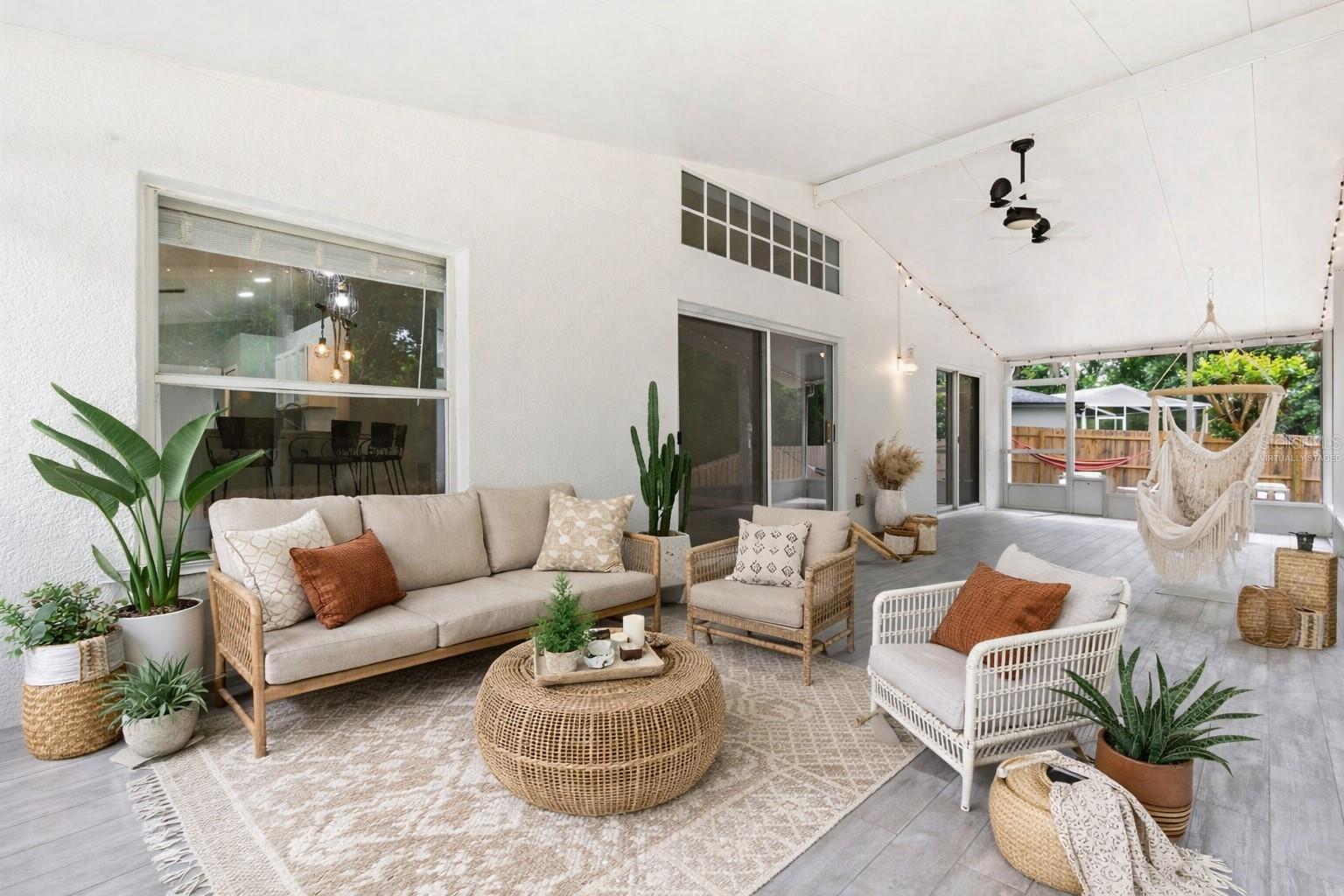 Virtually Staged_Lanai
