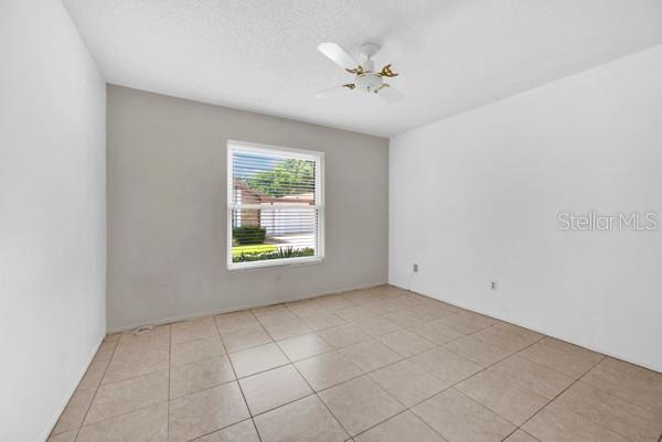 2ND BEDROOM WITH WINDOW