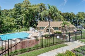 THE LODGE ON LAKE TARPON WITH HEATED POOL
