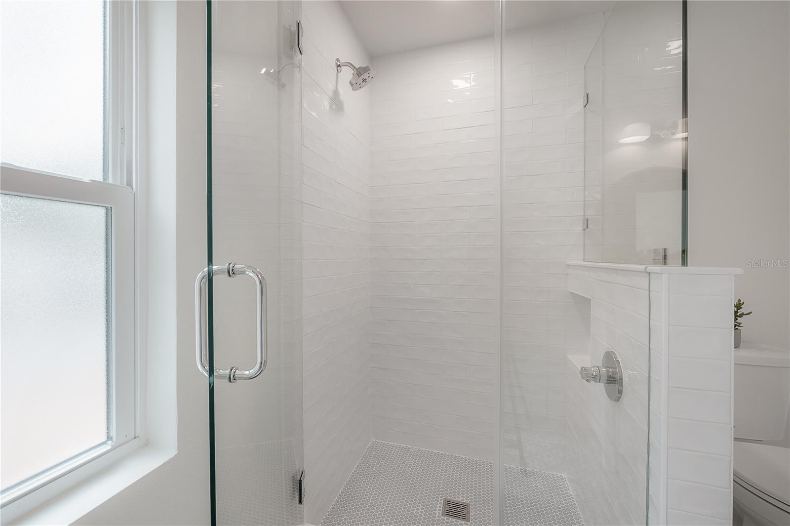 Pool Bath/Bathroom 3