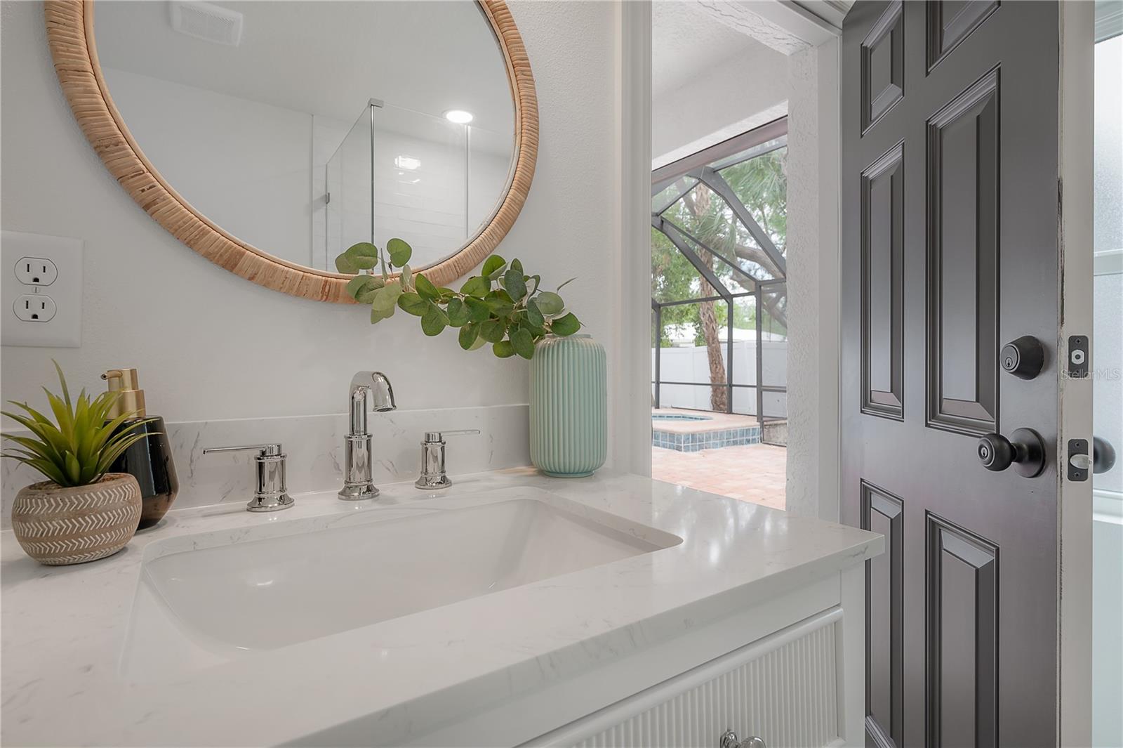 Pool Bath/Bathroom 3