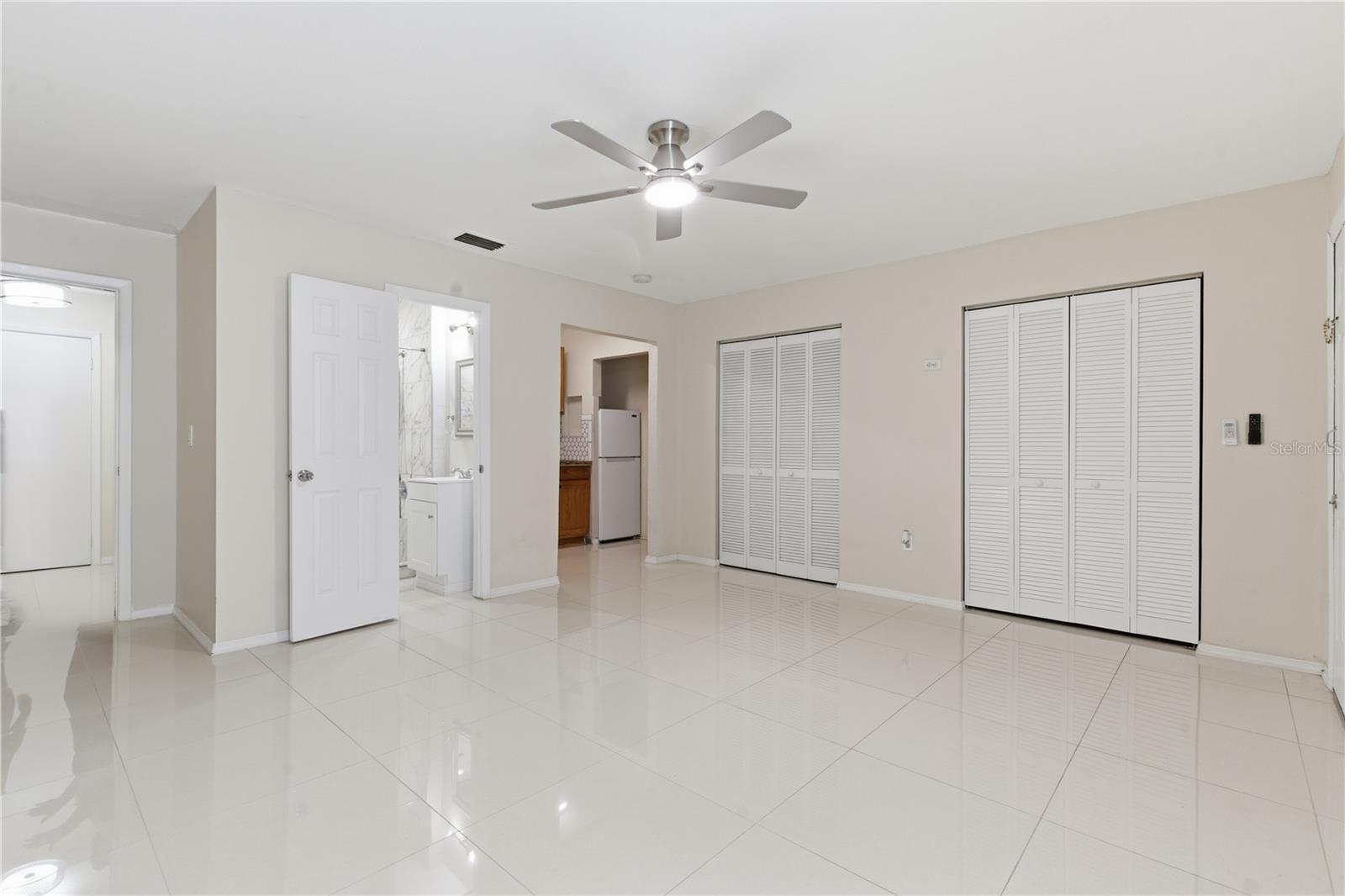 TB8496109