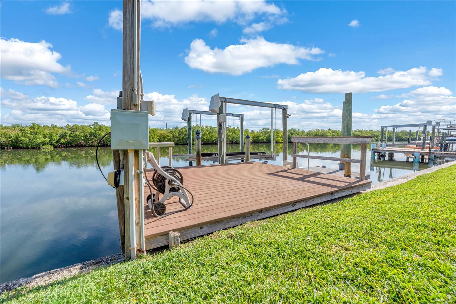 16' X 14' Dock w/ composite decking... 10Klb lift... water & Elec.