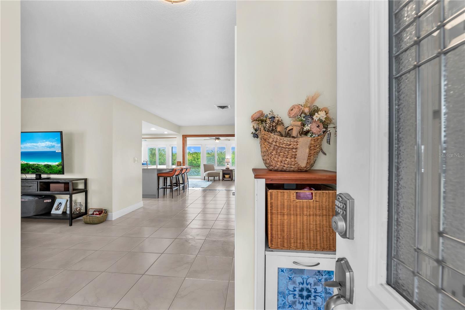 Front door at Foyer