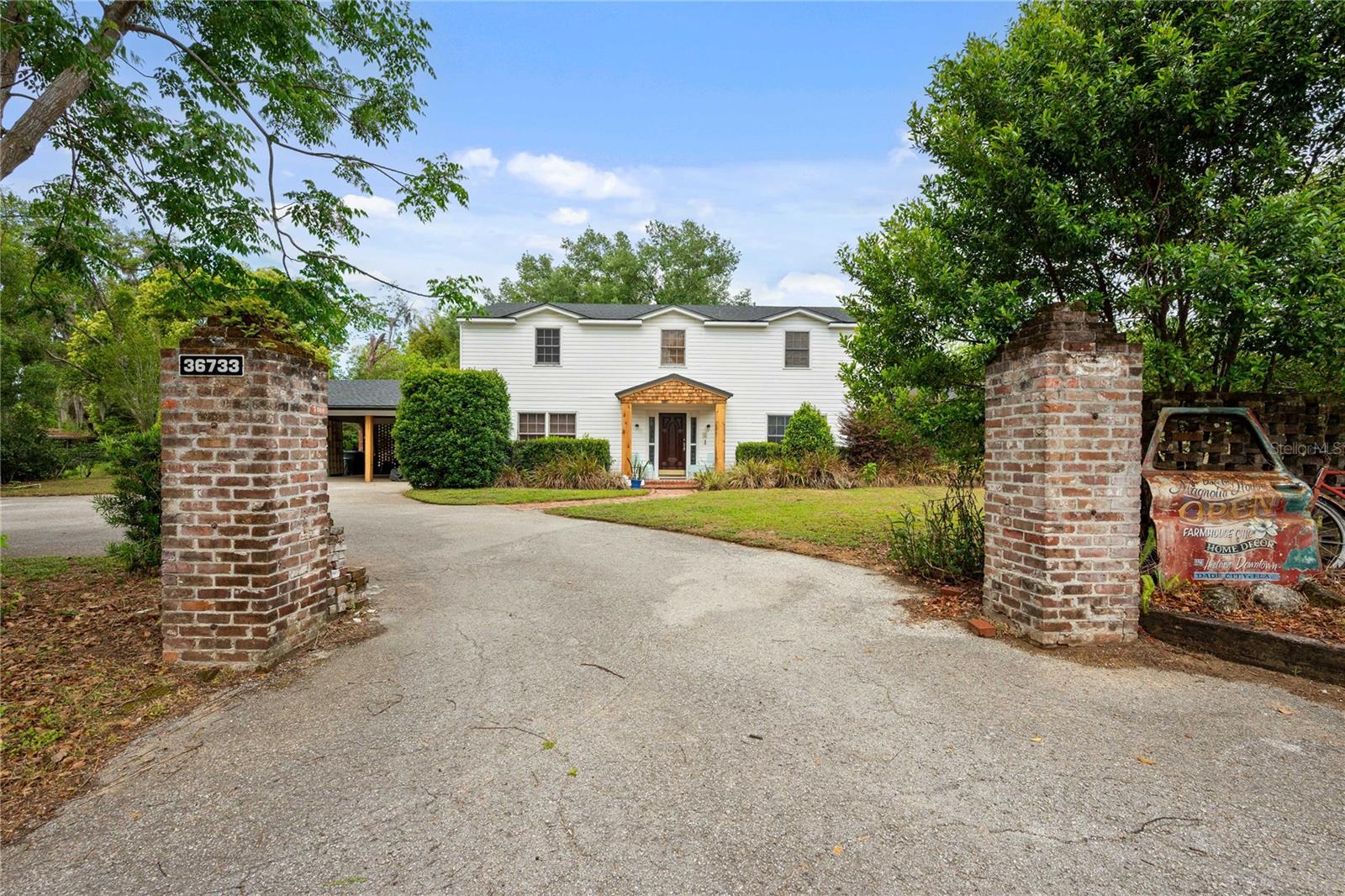 Front Entry to House