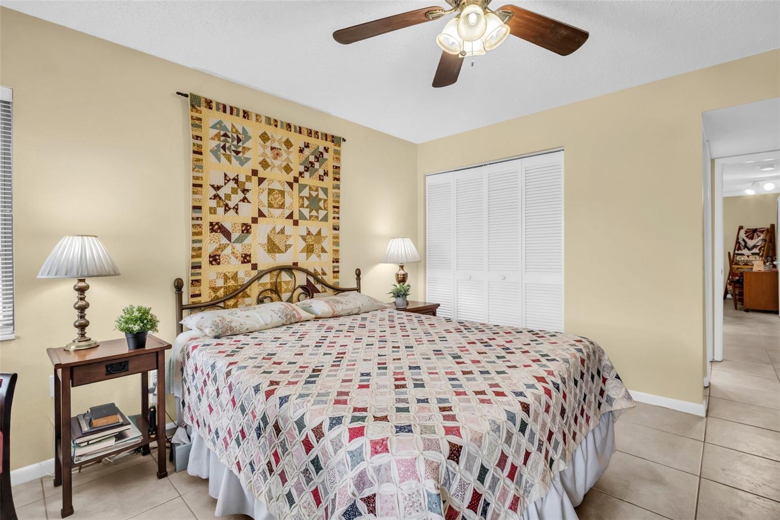 Updated en-suite bath~