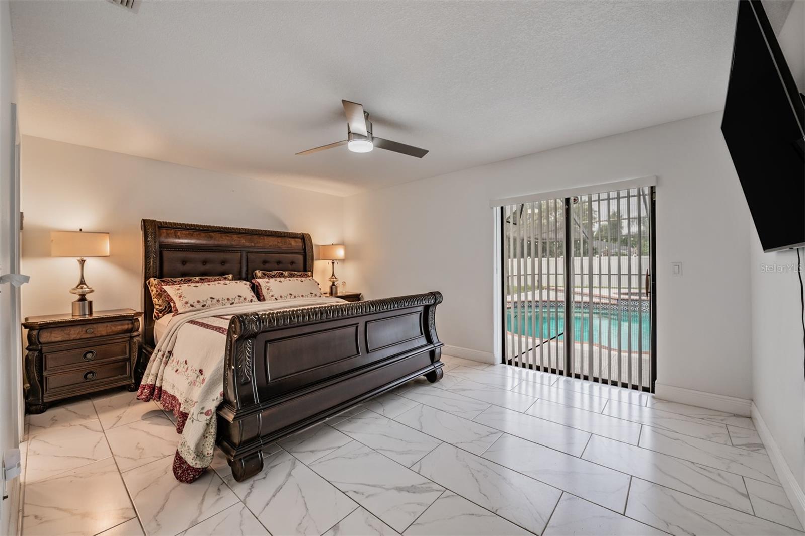 MASTER SUITE