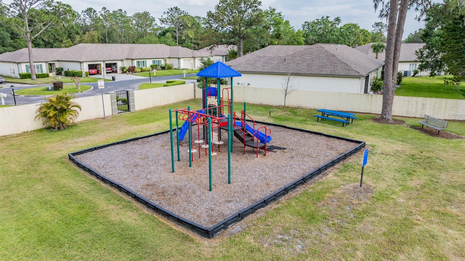 COMMUNITY AMENITY