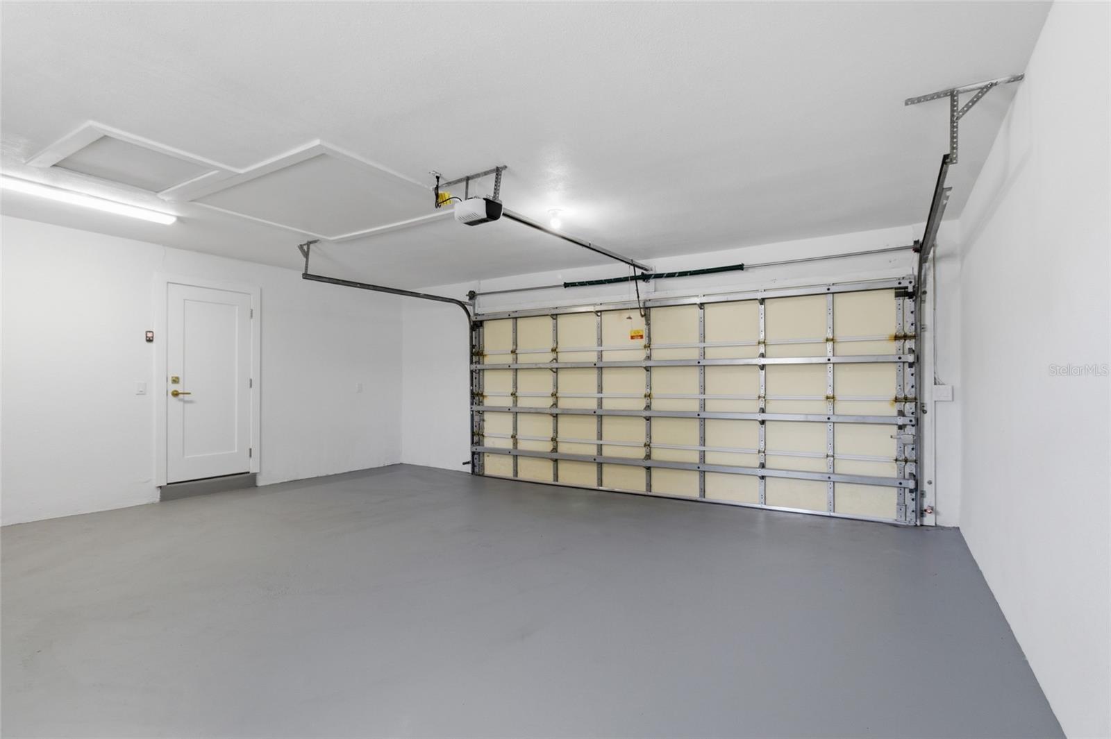 laundry hookups in garage