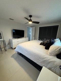 Double closet space .