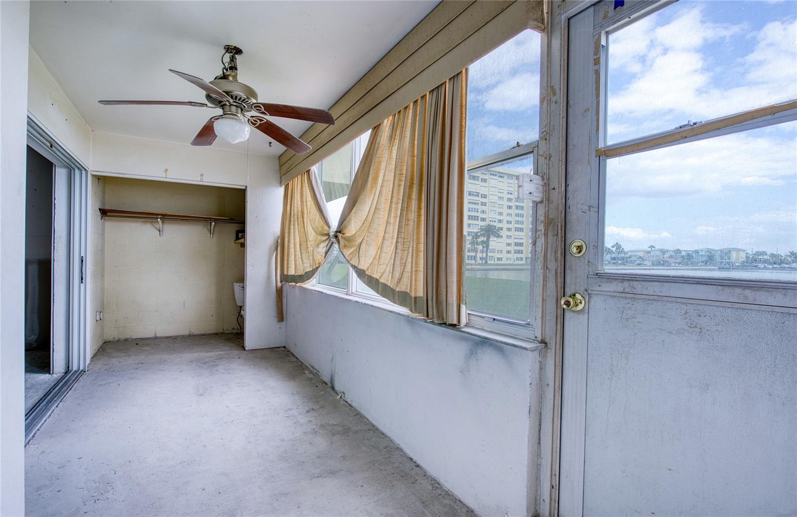 Florida room