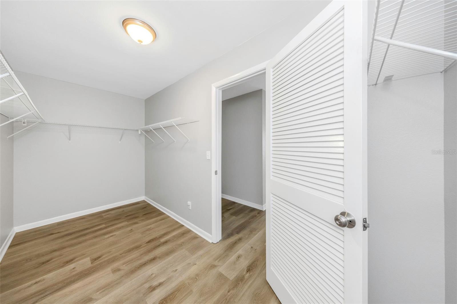 Master Bedroom - Closet