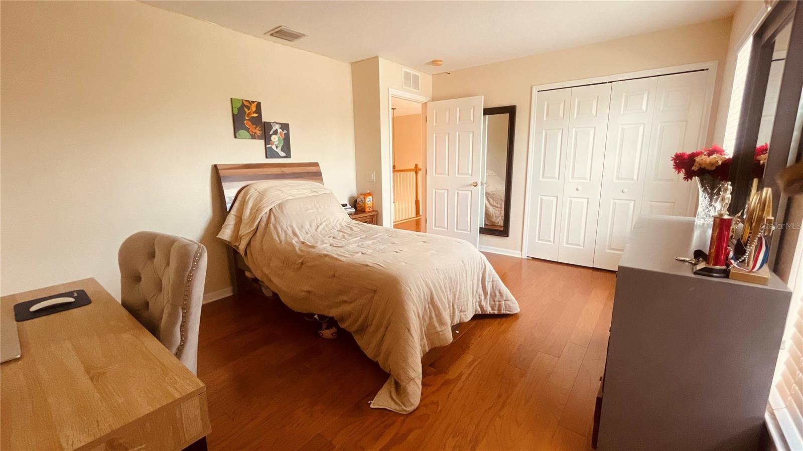 bedroom fourth