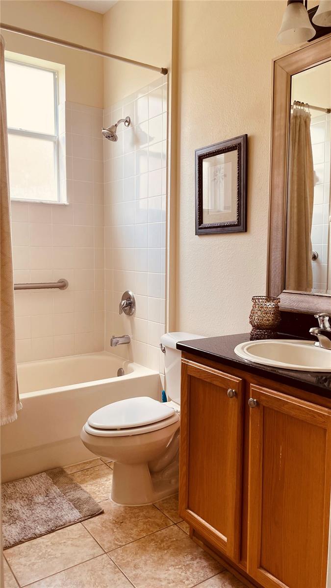 Full bathroom first floor