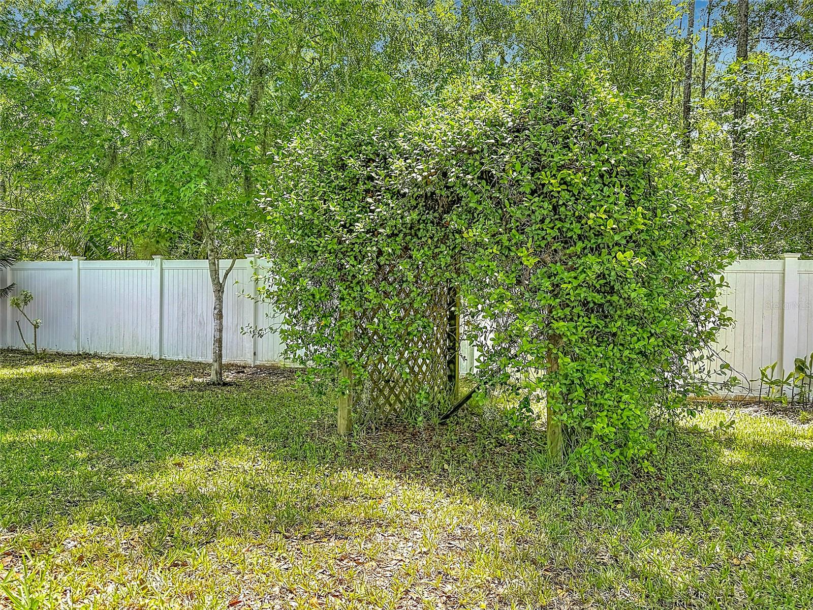TB8496395