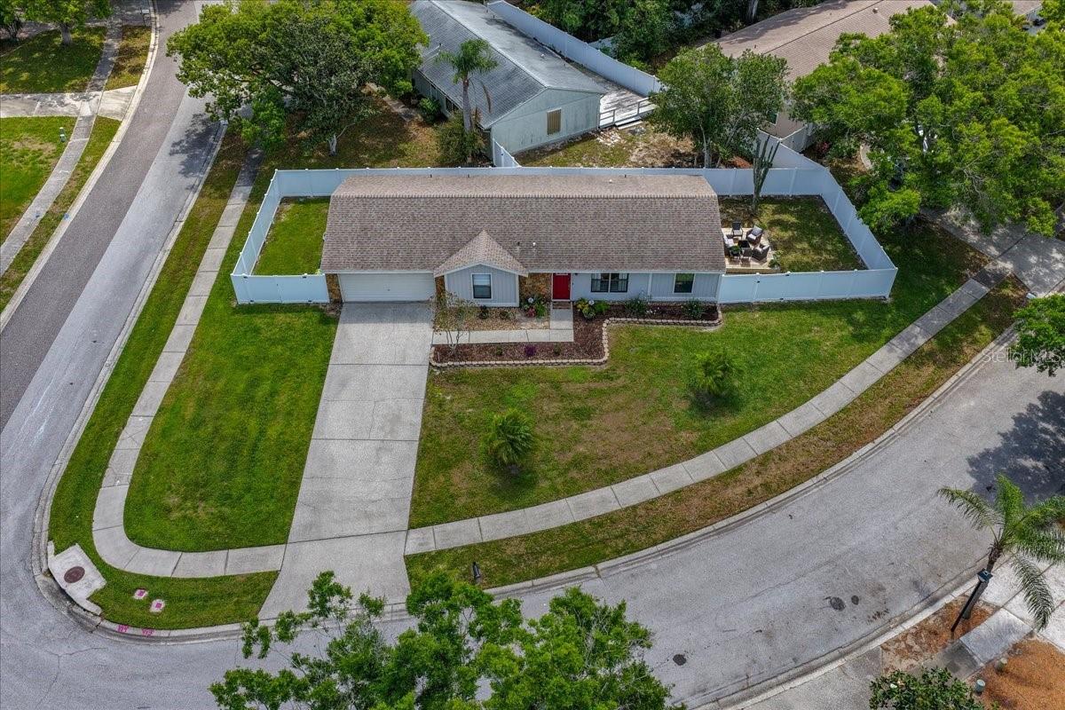 OVERSIZED, CORNER LOT