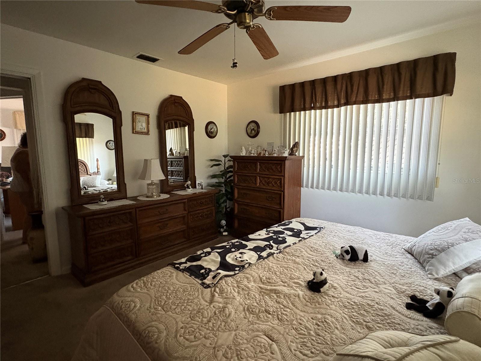 PRIMARY BEDROOM WITH DOUBLE BUILT IN CLOSETS