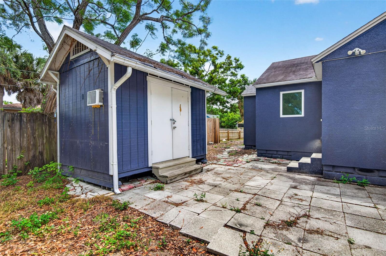 Detached Shed/Workshop