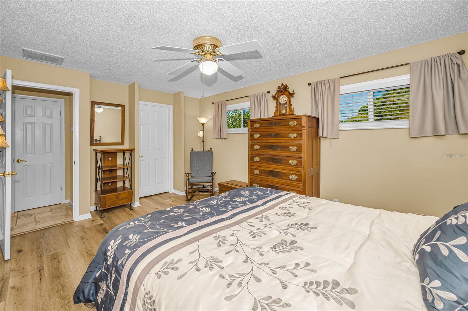 Upstairs bedroom