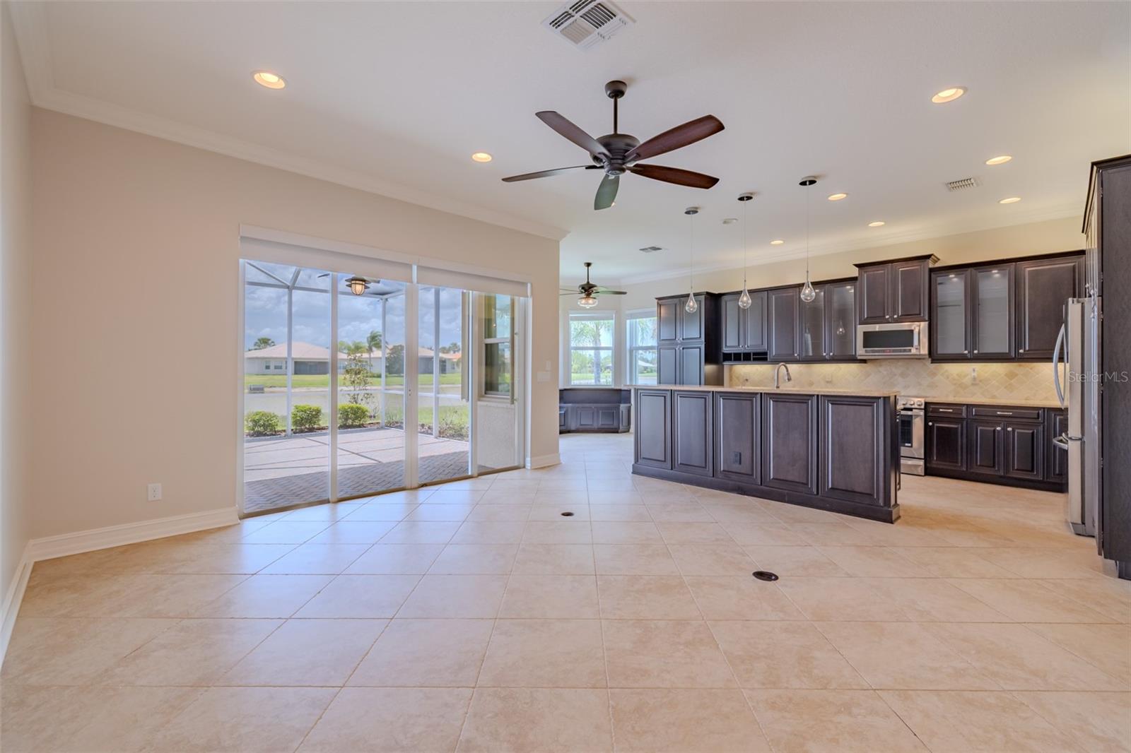 Great Room Looking at Kitchen & lanai