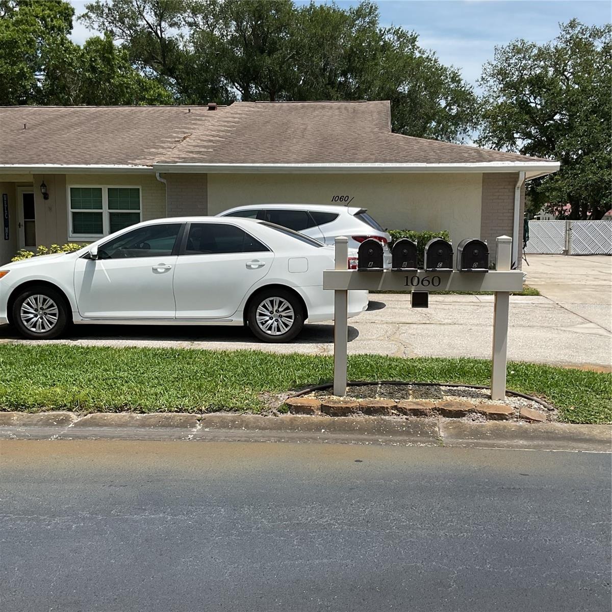 MAILBOX AND GUEST PARKING