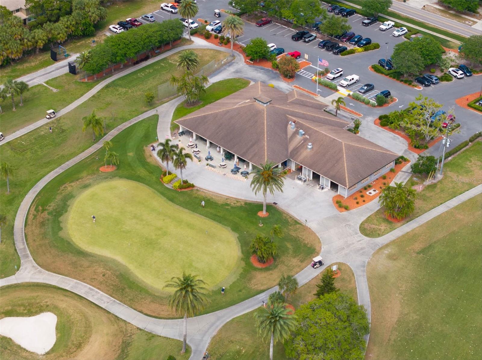 Putting Green and Golf Course Clubhouse