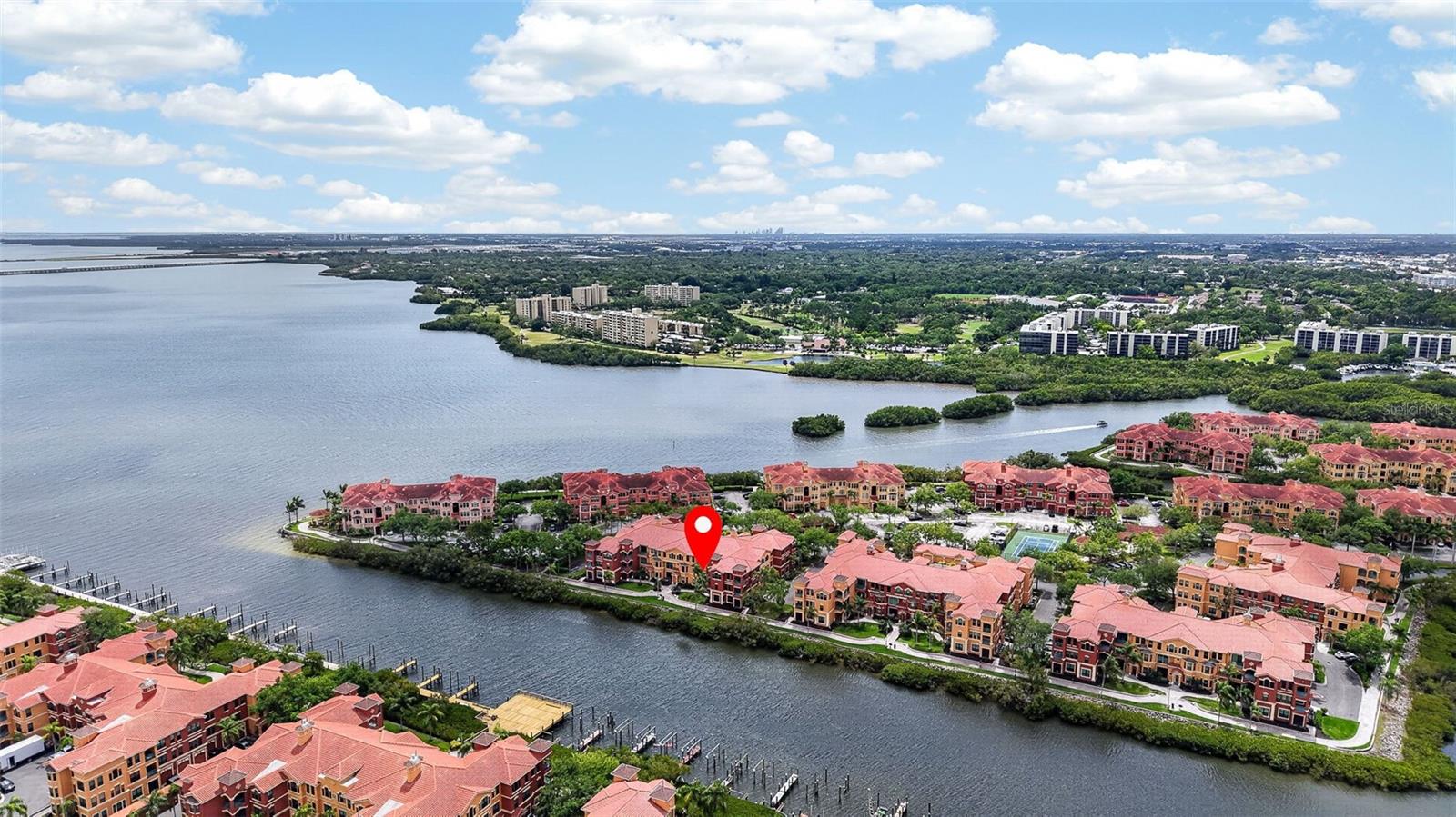 Canalside on the beautiful Tampa Bay