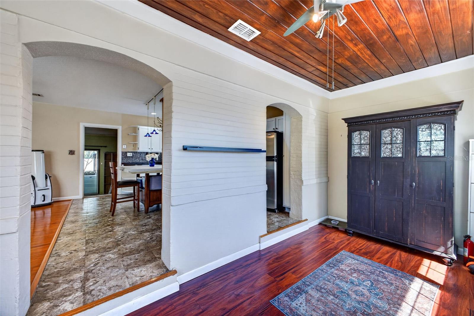 Entryway Area Greeting Room