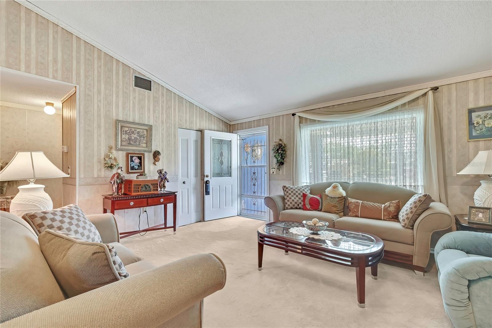 Beautiful Picture Window in the Living Room!