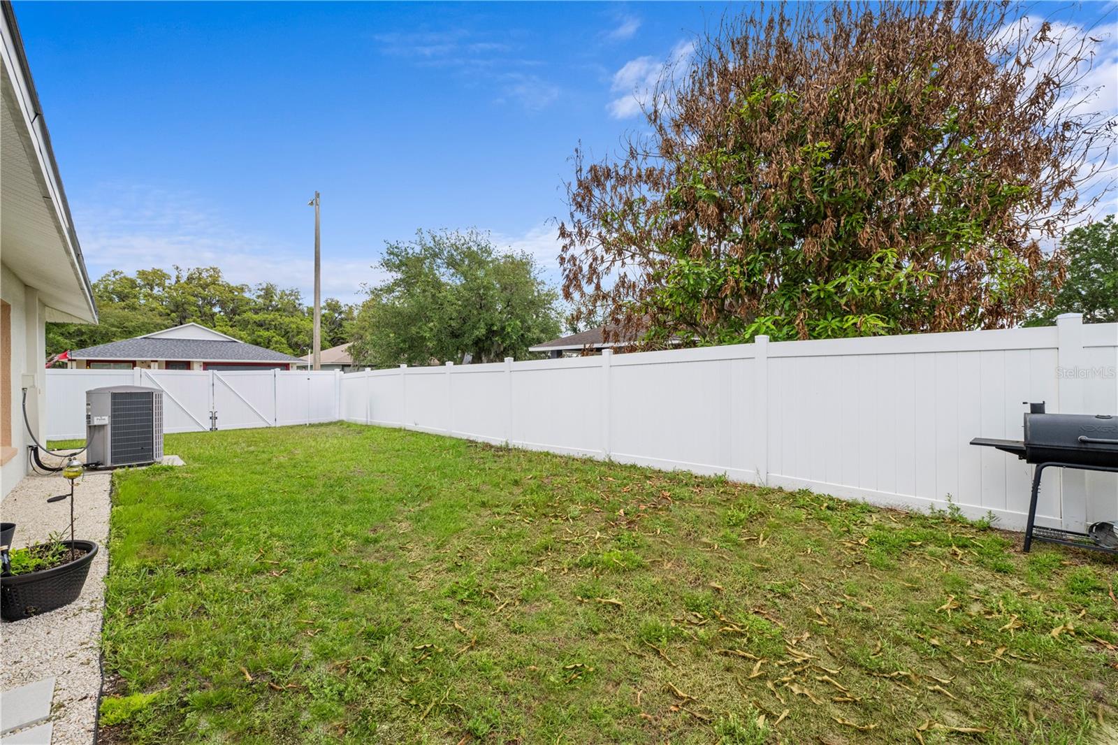 Privacy Fence around Backyard