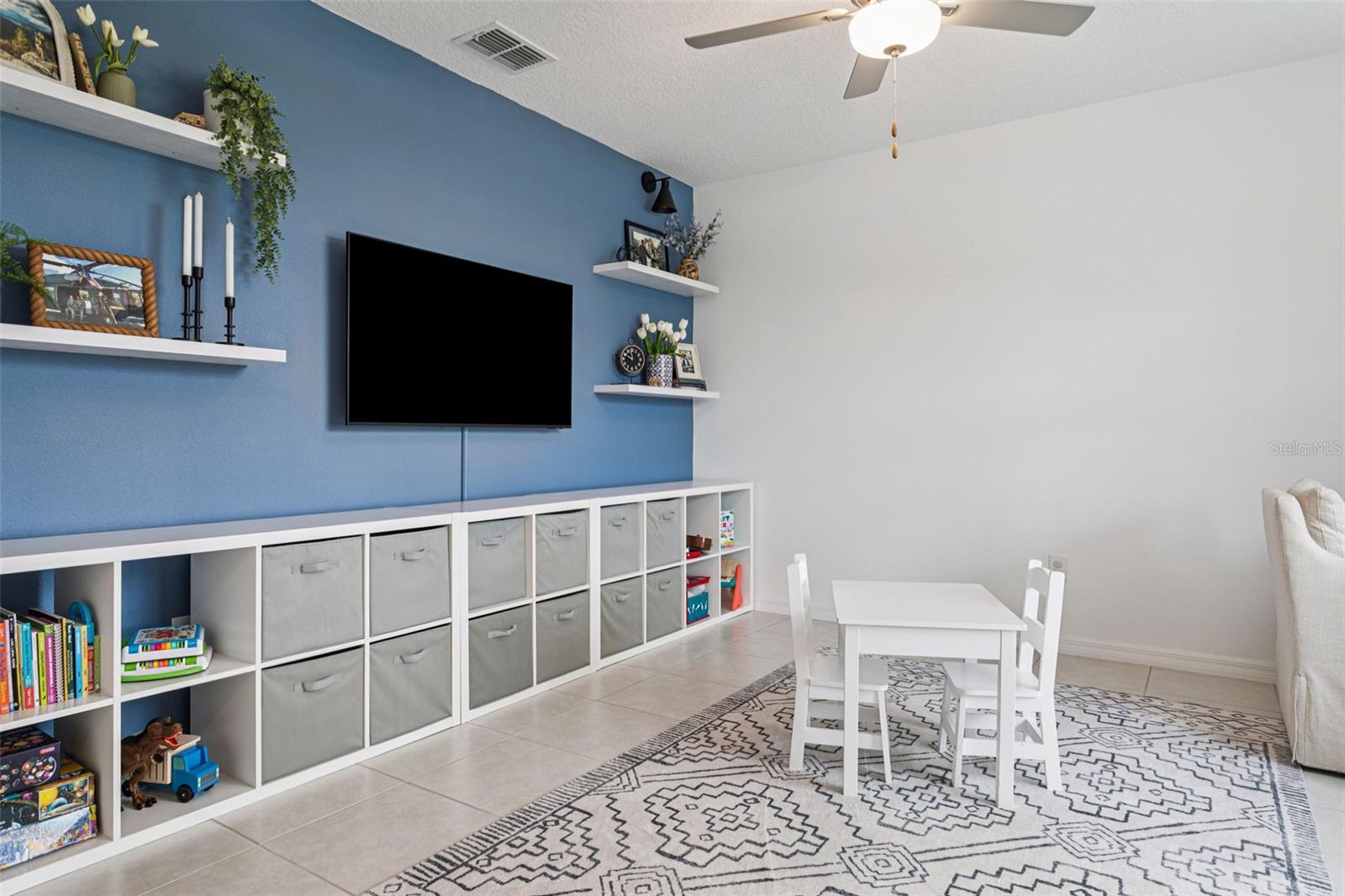 Addl. Office, BR, or Flex rm downstairs.