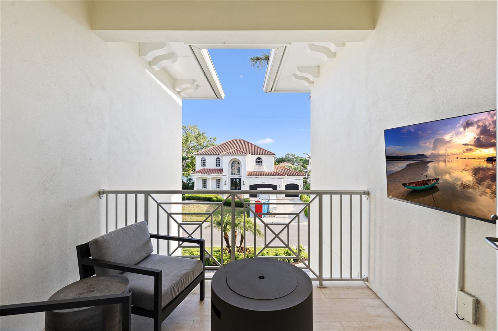 Upstairs Front Balcony