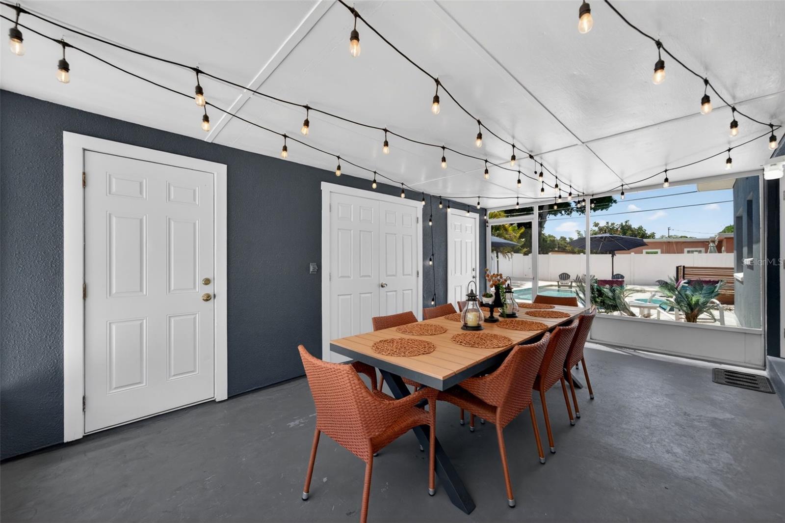 Lanai with Laundry Closet