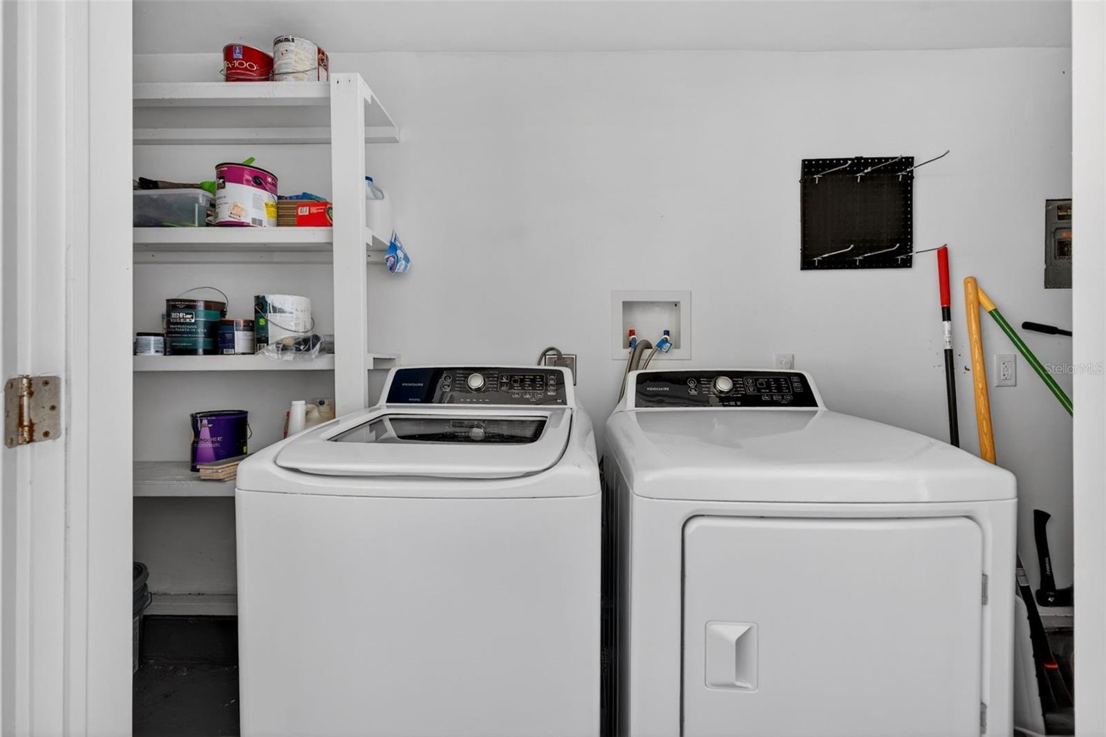 Lanai with Laundry Closet