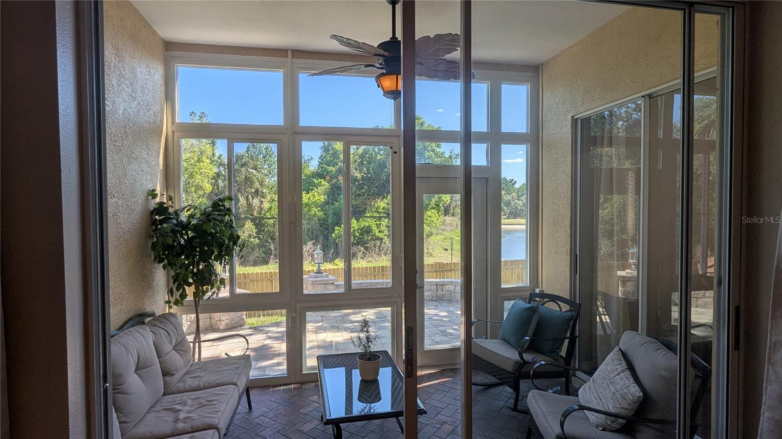 Fully enclosed Florida sunroom
