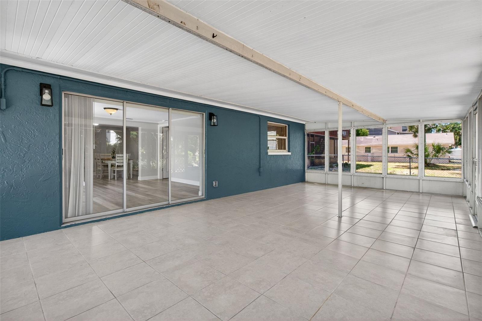 Covered/Screened Rear Porch