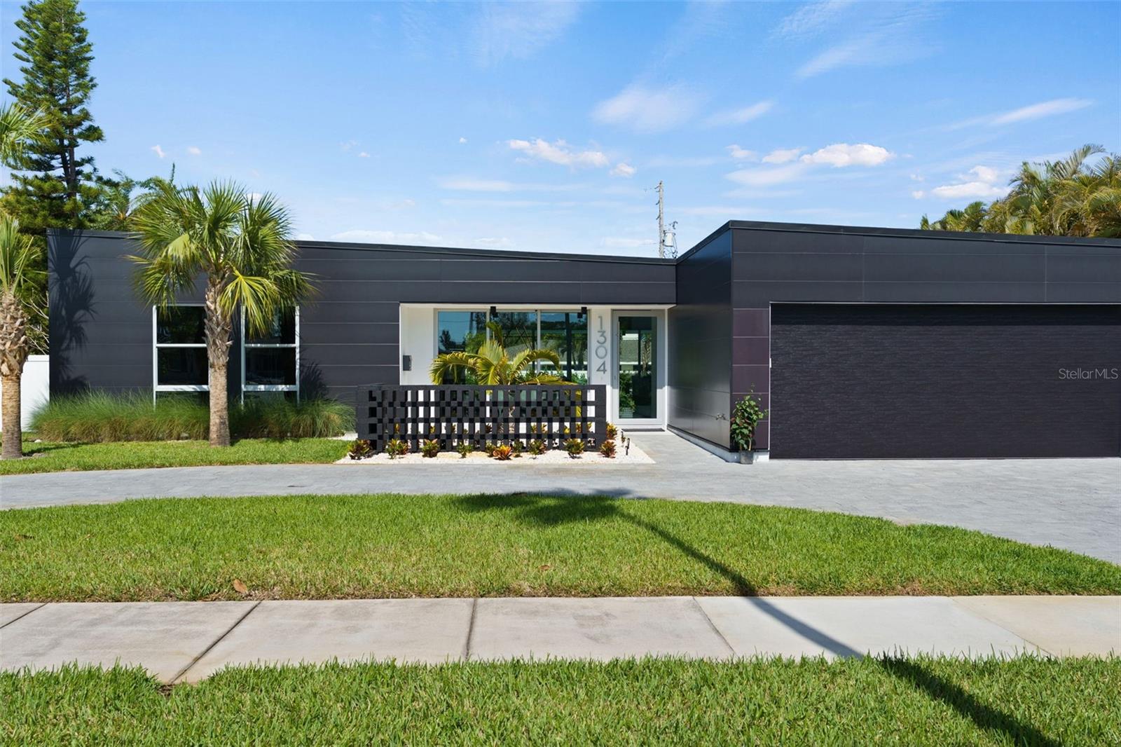 Sidewalks surround this beautiful Belleair Neighborhood