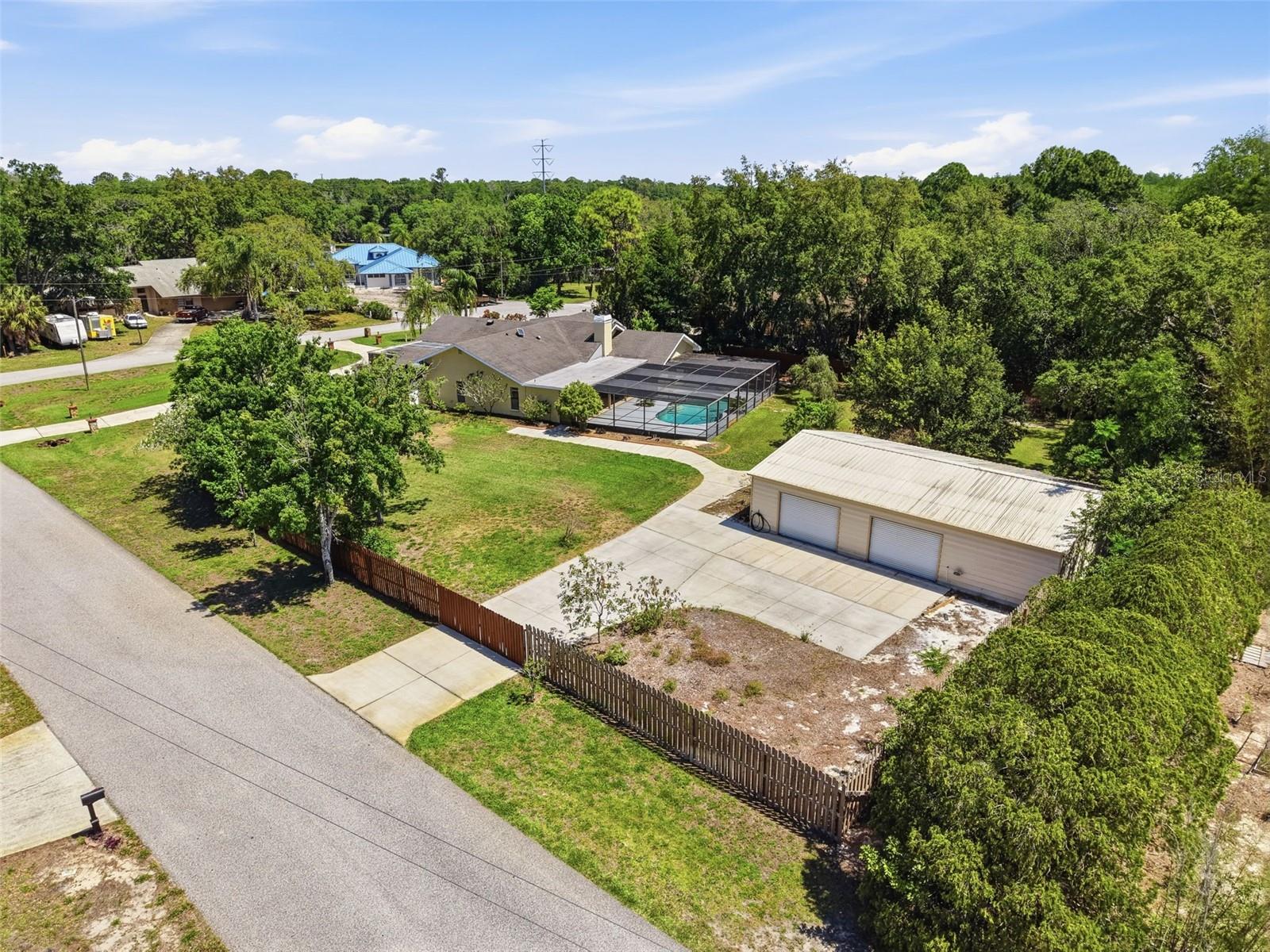 1300 sqft Detached Garage