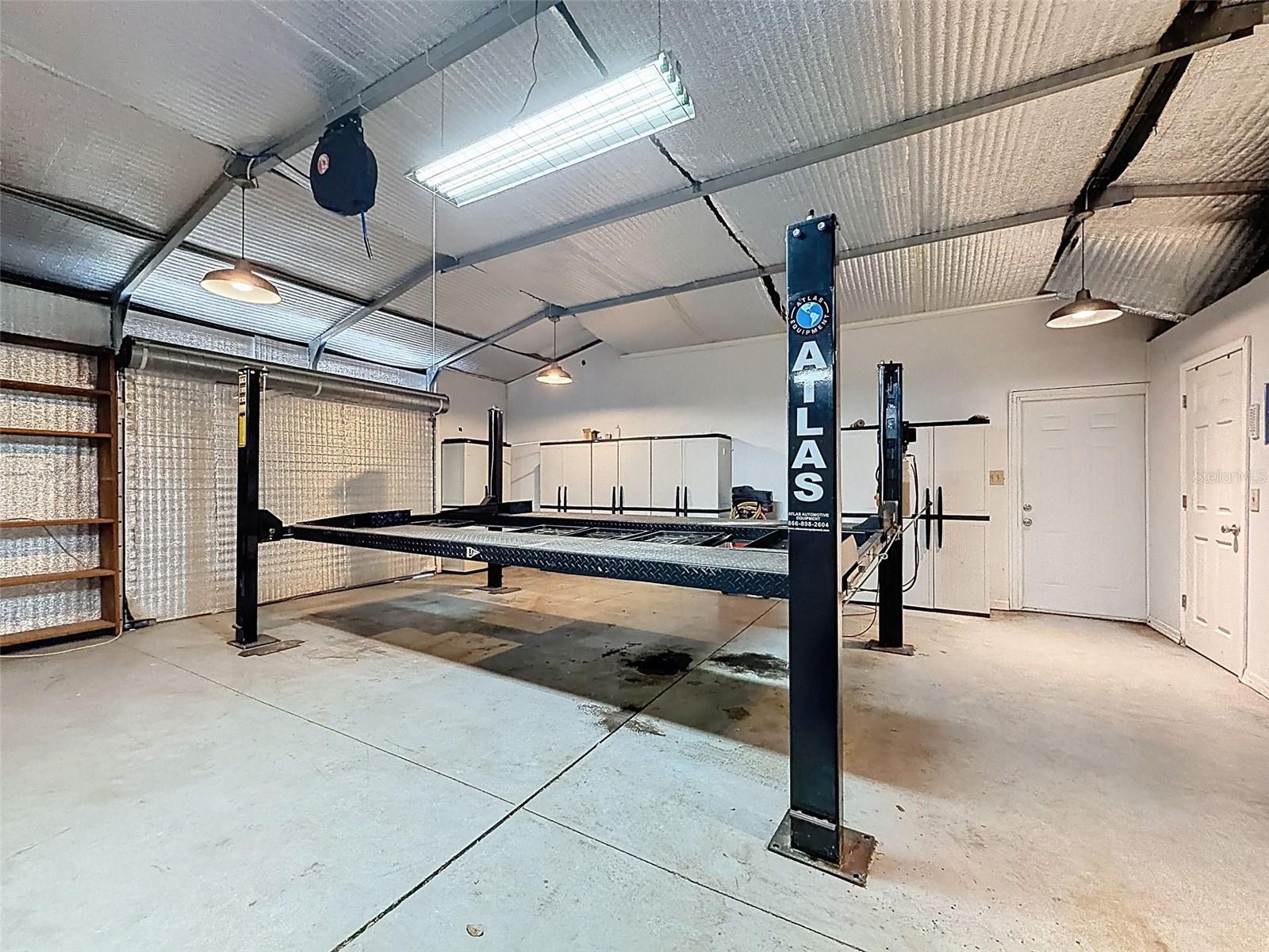 Rolling lift in Detached Garage