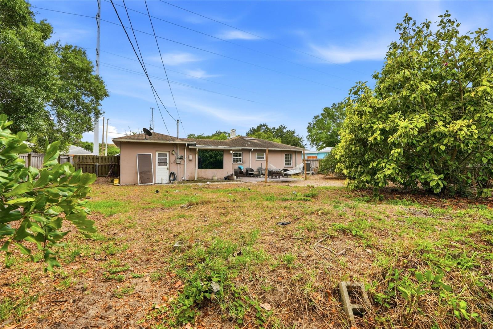 Huge Yard