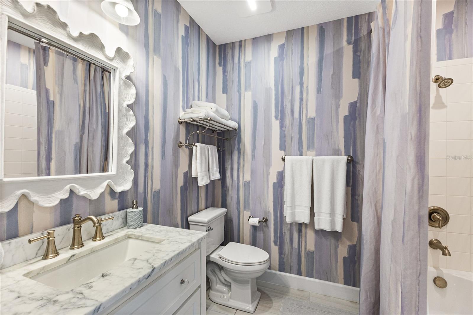 Bathroom 2 - Third Floor